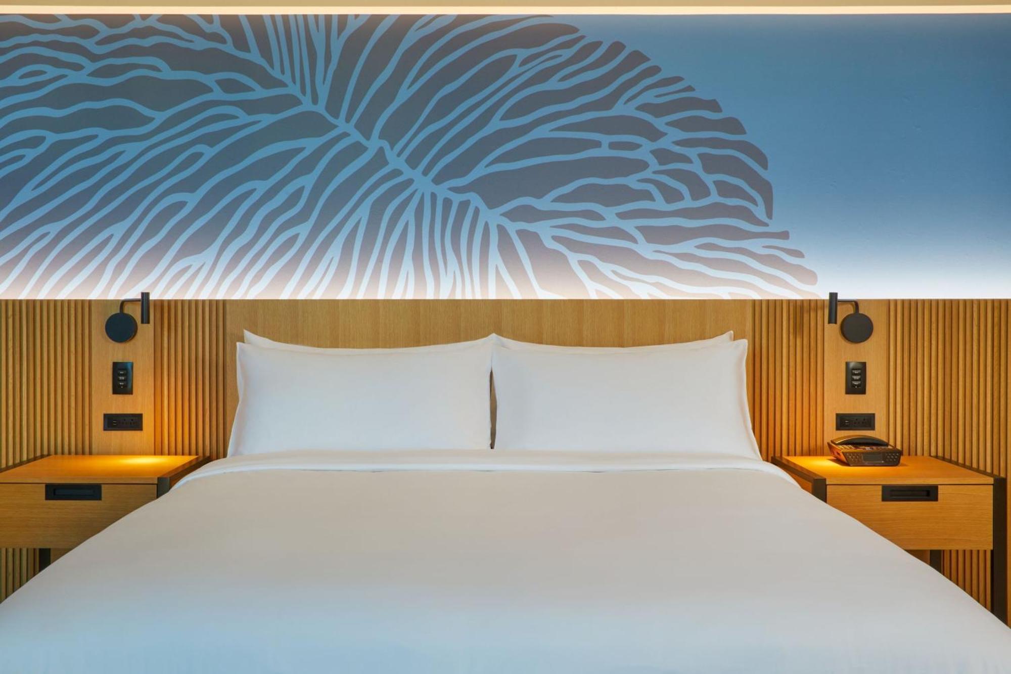 Renaissance Honolulu Hotel & Spa Екстер'єр фото