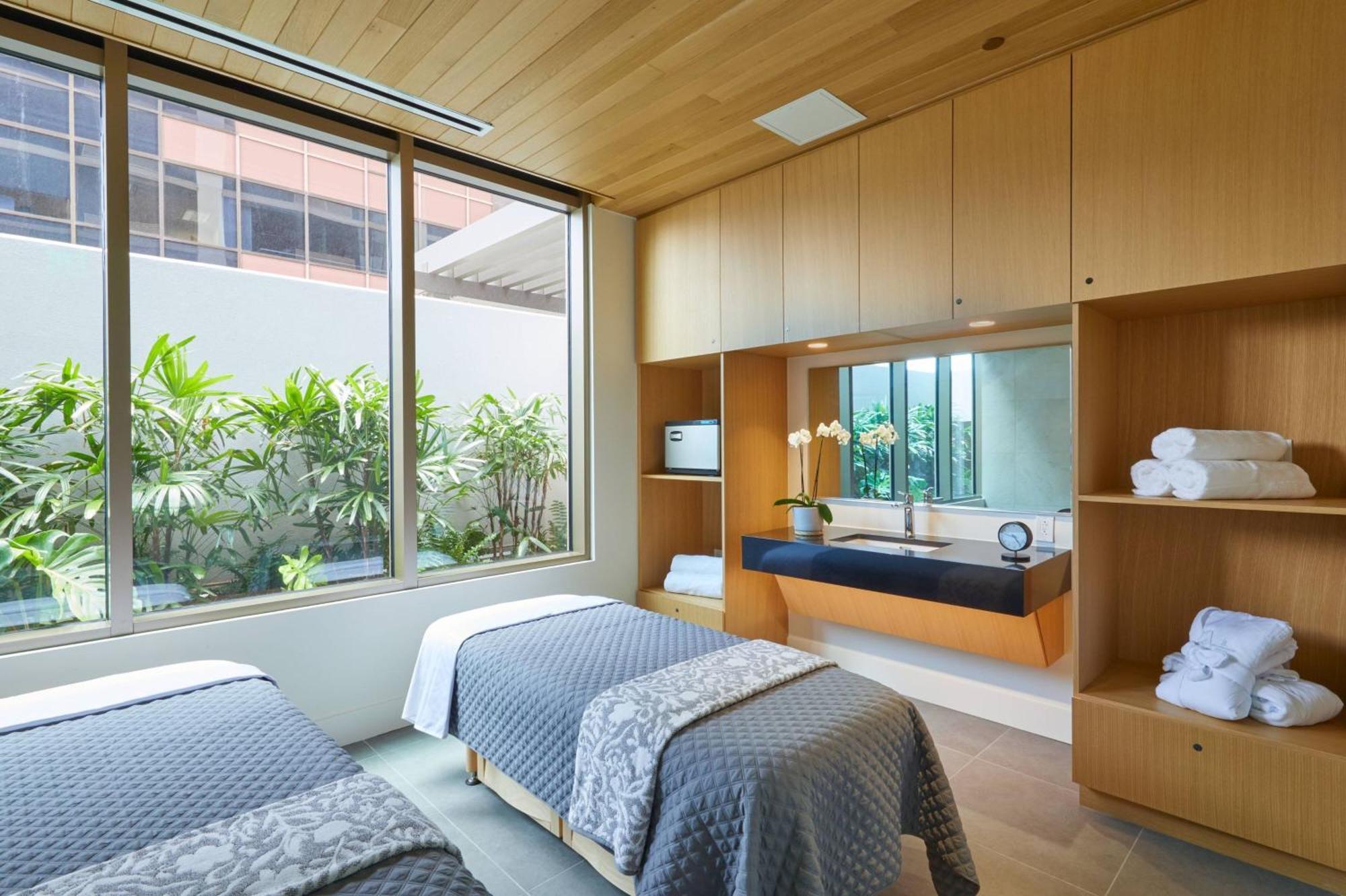 Renaissance Honolulu Hotel & Spa Екстер'єр фото